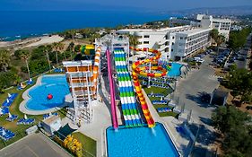 Leonardo Laura Beach & Splash Resort